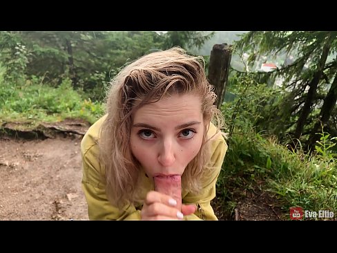 ❤️ Ragazza ingoia cum dopu un pompino publicu - Eva Elfi Sessu à co.mailkassa.ru ️❤